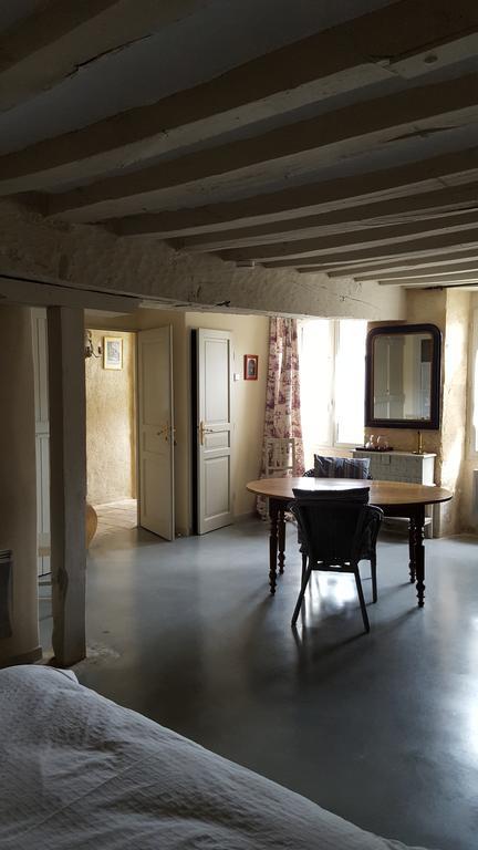Domaine De La Crapaudine Hotell Rosnay  Exteriör bild