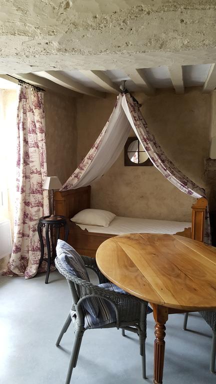 Domaine De La Crapaudine Hotell Rosnay  Exteriör bild
